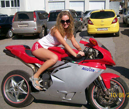 a pretty girl - ukrainelovecupid.com