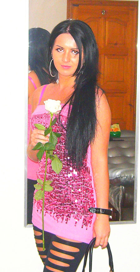 ukrainelovecupid.com - beautiful woman ad