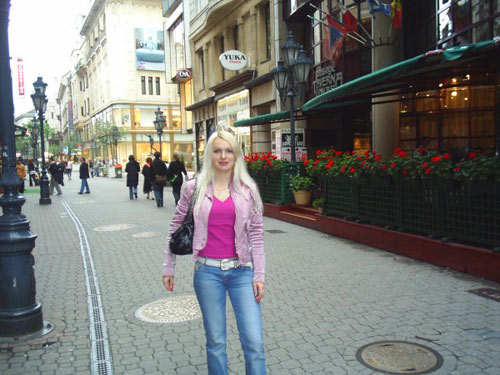 ukrainelovecupid.com - how woman flirt