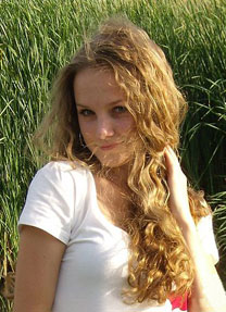 looking girl - ukrainelovecupid.com