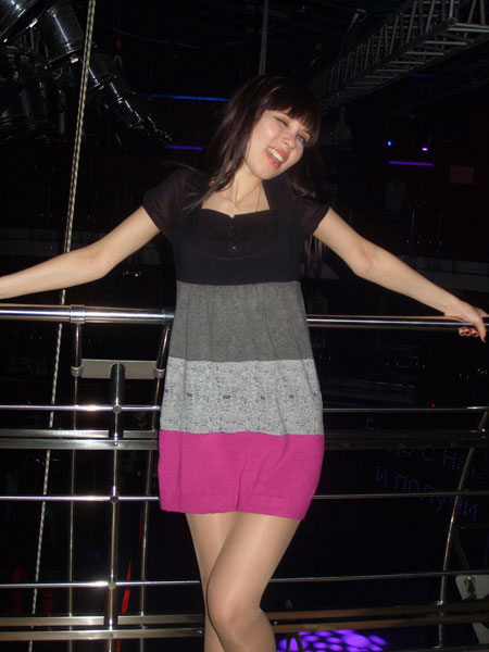 ukrainelovecupid.com - online woman ad