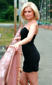 picture of woman - ukrainelovecupid.com